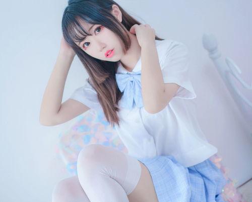 制服国产白丝在线视频,一场视觉盛宴的在线演绎