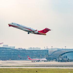 国产商用飞机开启飞行模式视频,开启中国航空新纪元