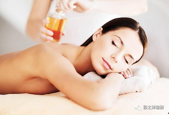 国产巨乳按摩精油视频