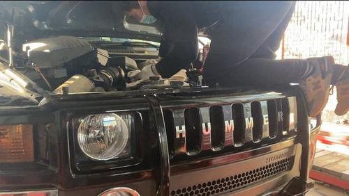 国产悍马试驾视频,硬派越野新势力